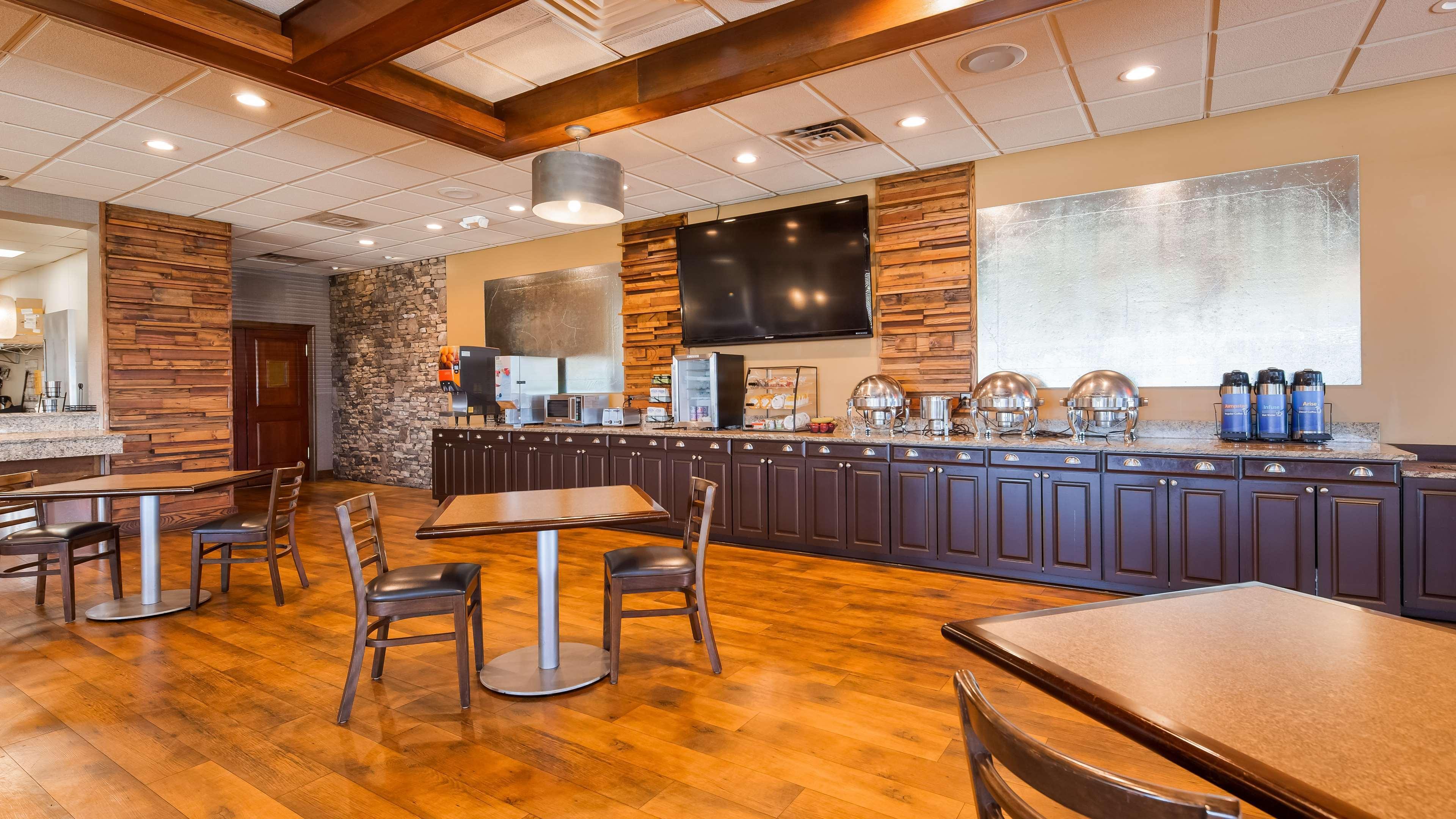 Best Western Newport Inn Eksteriør bilde