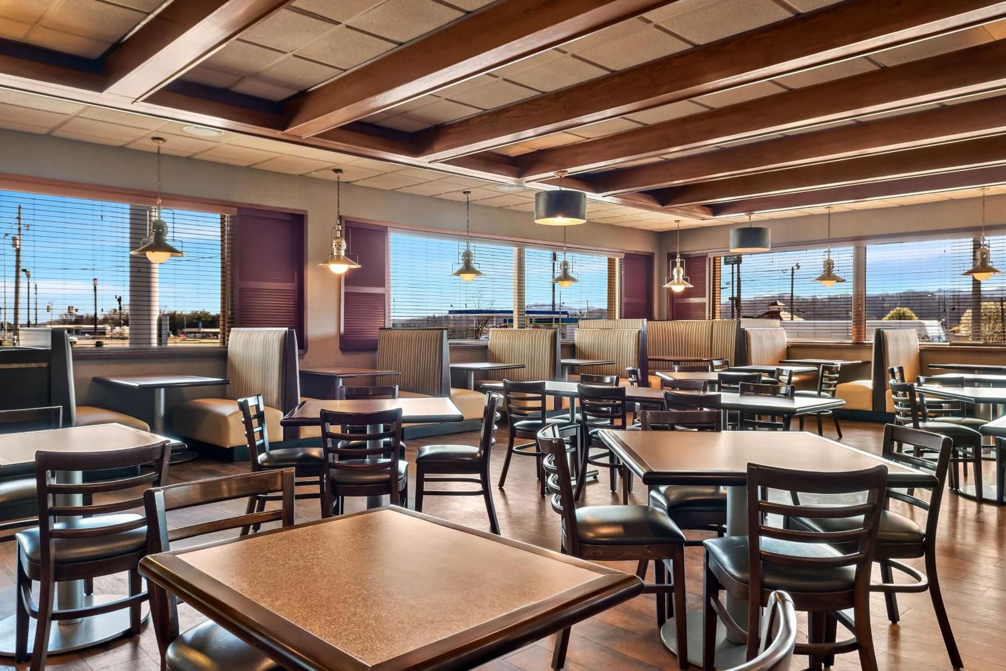Best Western Newport Inn Eksteriør bilde